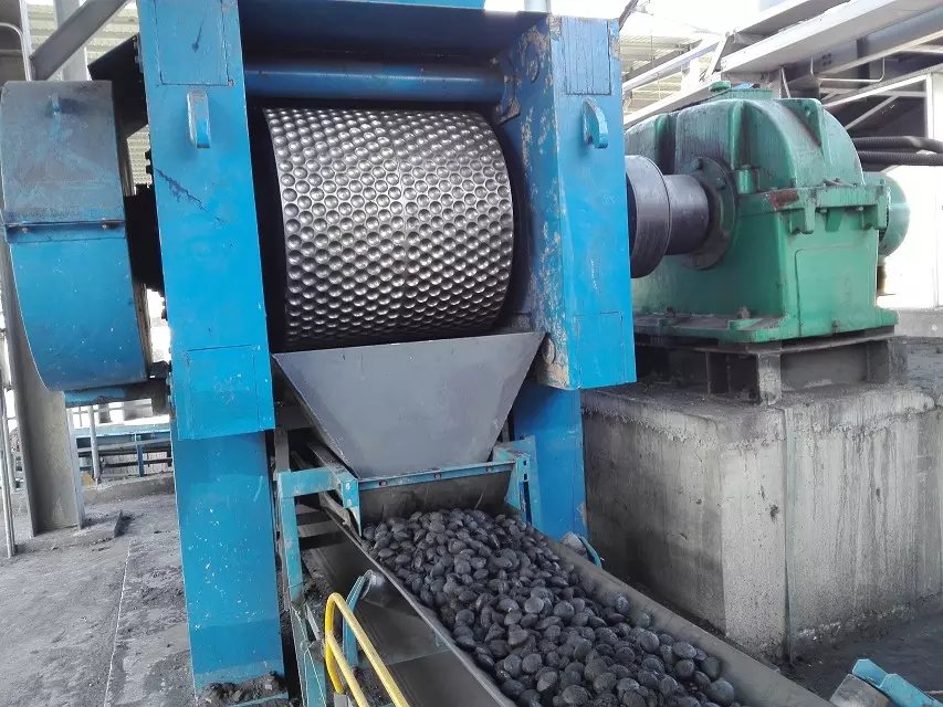 型煤壓球機設(shè)備升級